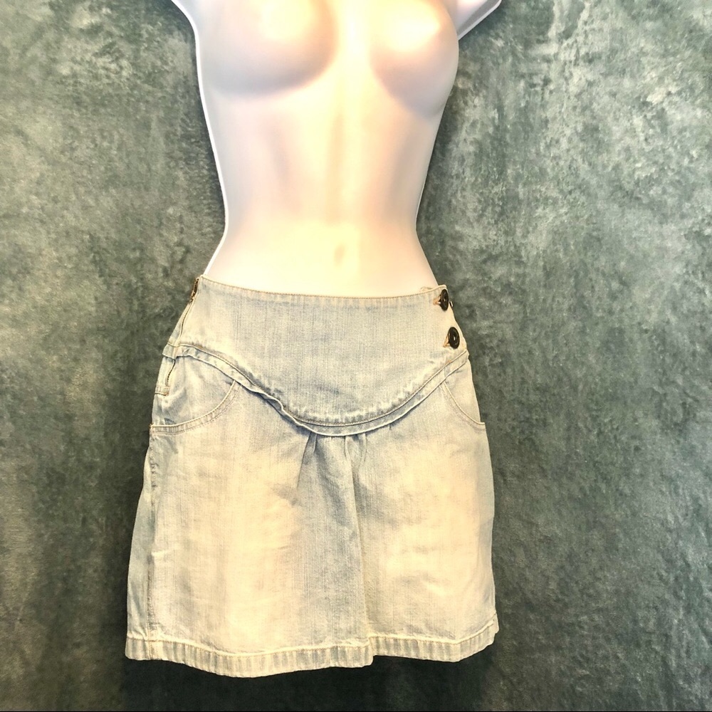 Dolores Promesas Mini Jeans Skirt Size Medium